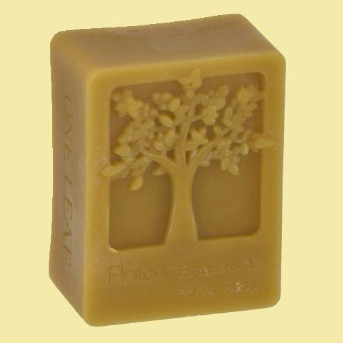 Élet fáját ábrázoló szilikon szappanöntő forma – Profiszilikon Élet fáját ábrázoló szilikon szappanöntő forma – Profiszilikon